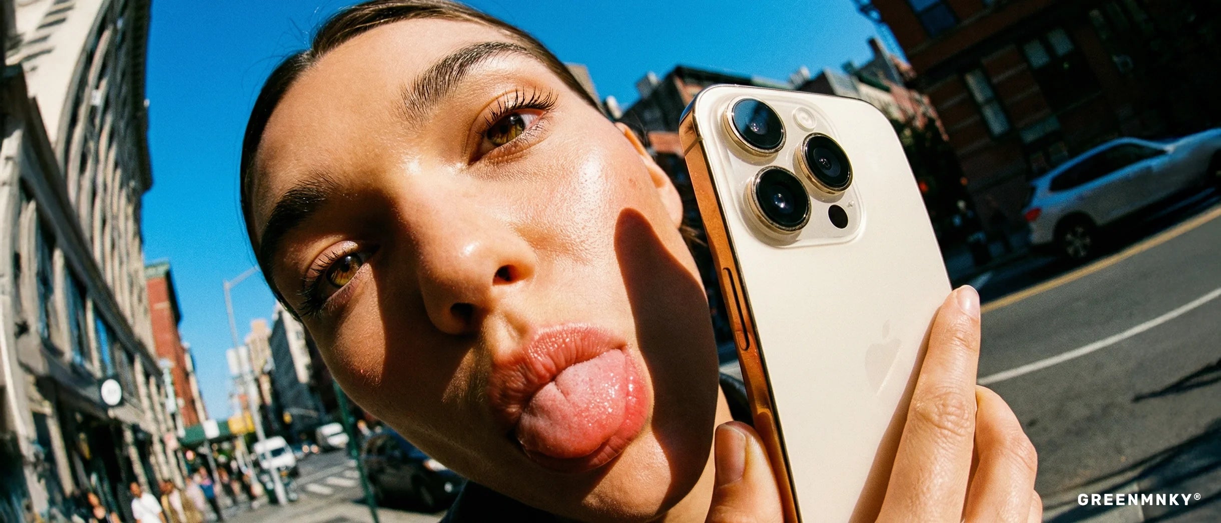 Displayschutz und Zubehör fürs iPhone 16 Pro Max