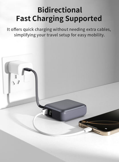 Schwarze Mini Powerbank 10.000 mAh mit 35W Schnellladen und USB C Kabel